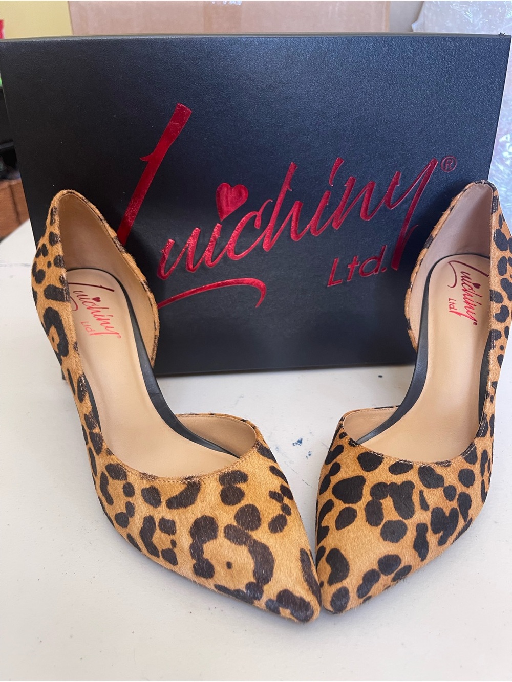 Luichiny Ltd Leopard Print D’Orsay classic side cut out D’Orsay Pointed Pumps